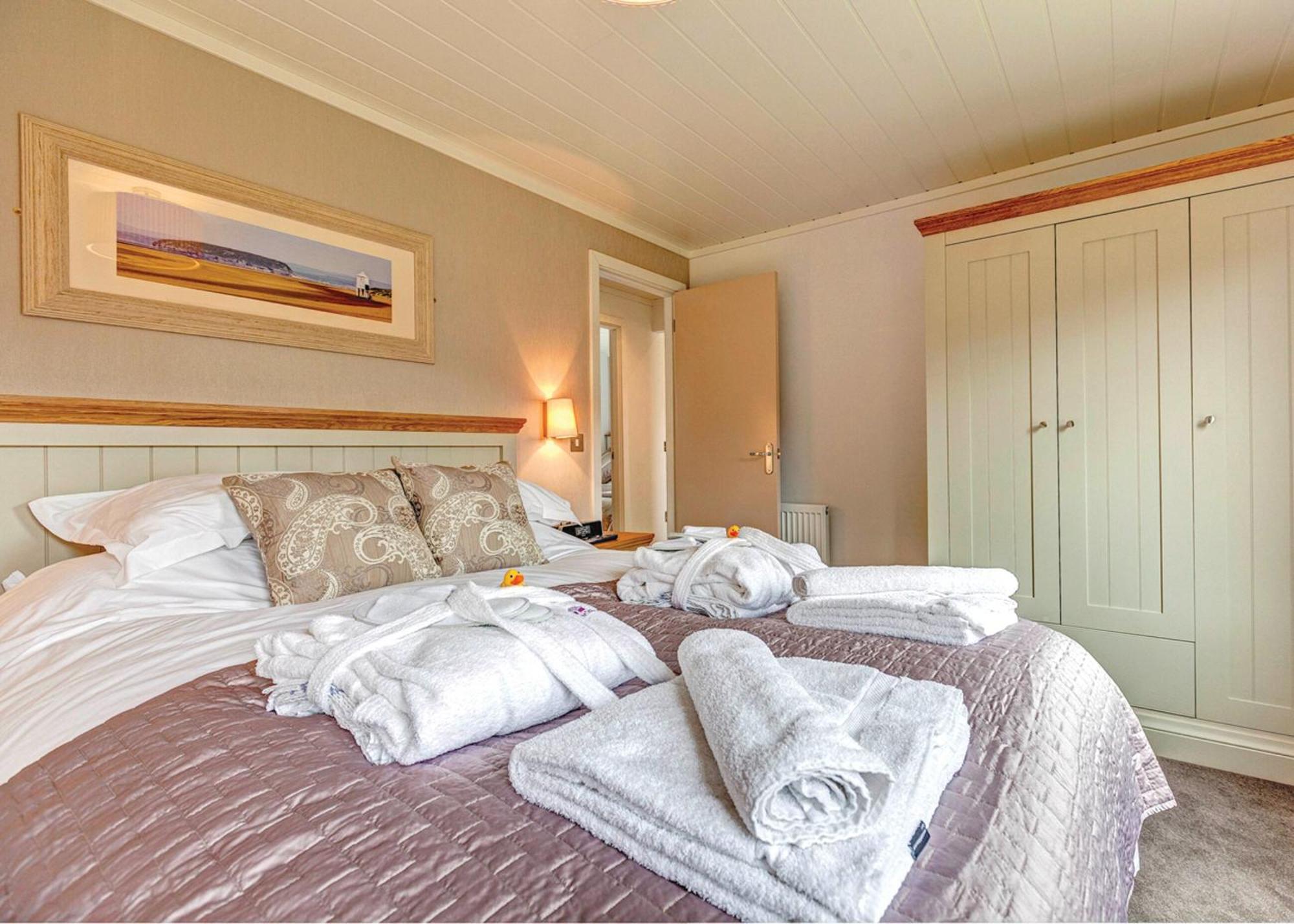 Cheddar Woods Resort And Spa Room photo